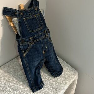 Old Navy Unisex Baby Jean Jumper